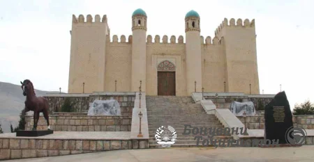 Қалъаи Балҷувон- ёдгоре аз ниёгон